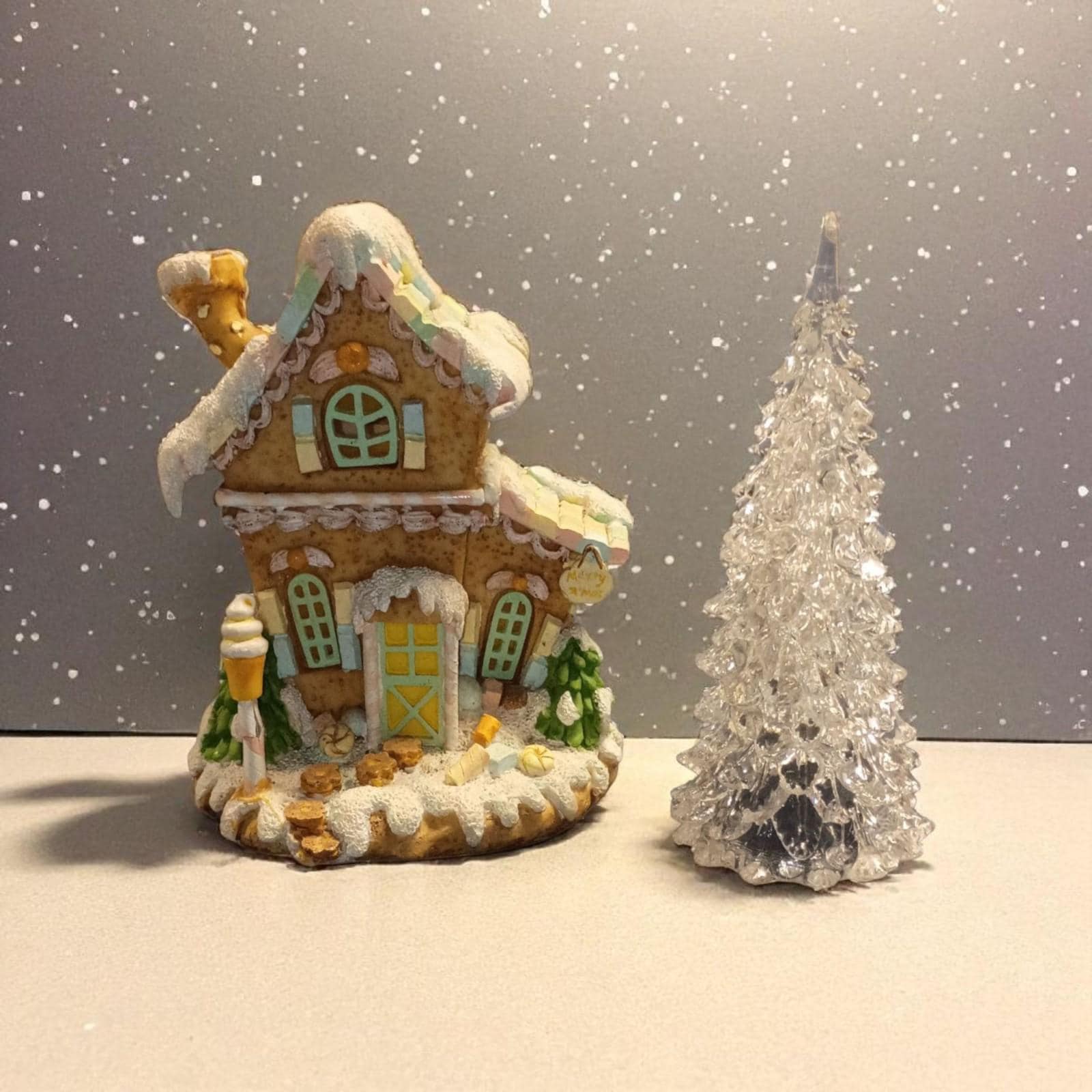 Gingerbread house & clear acrylic light-up christmas tree set | holiday village