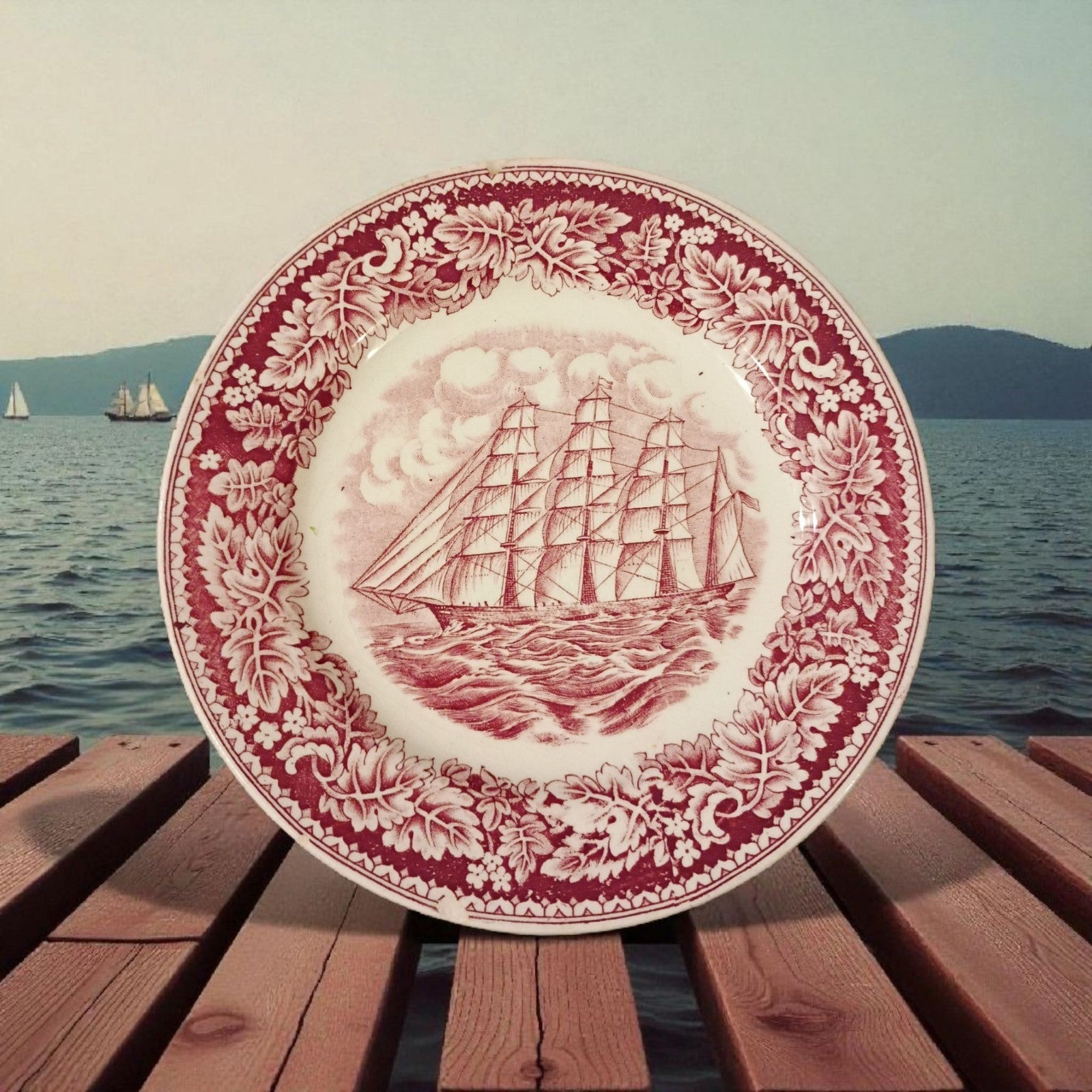 Vintage Homer Laughlin Currier & Ives “Clipper Ship Great Republic” 6” Plate...