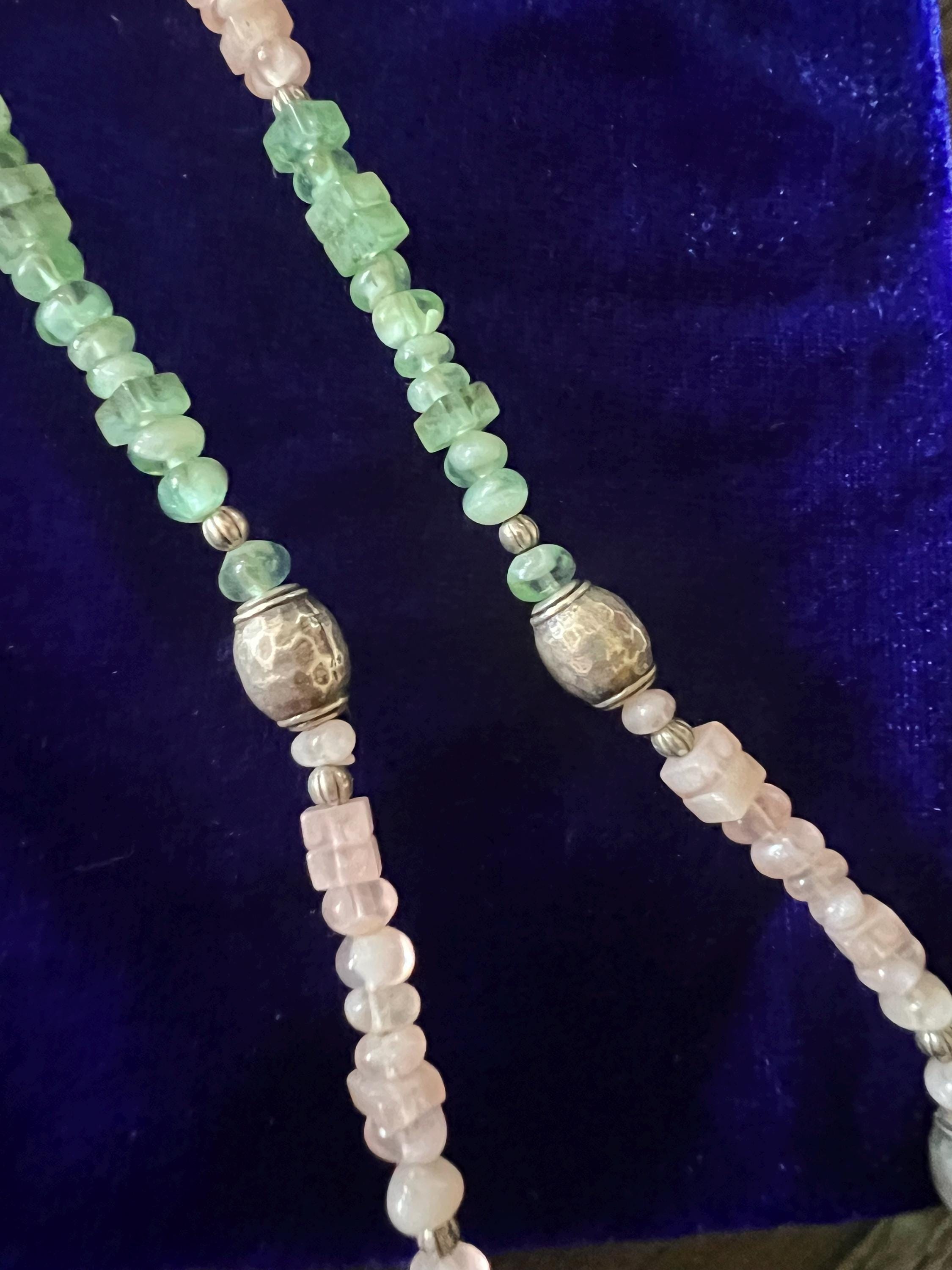 Handmade Rose Quartz & Green Aventurine Gemstone Necklace – Boho Healing Crystal Jewelry – Earthy Pastel Beaded Necklace