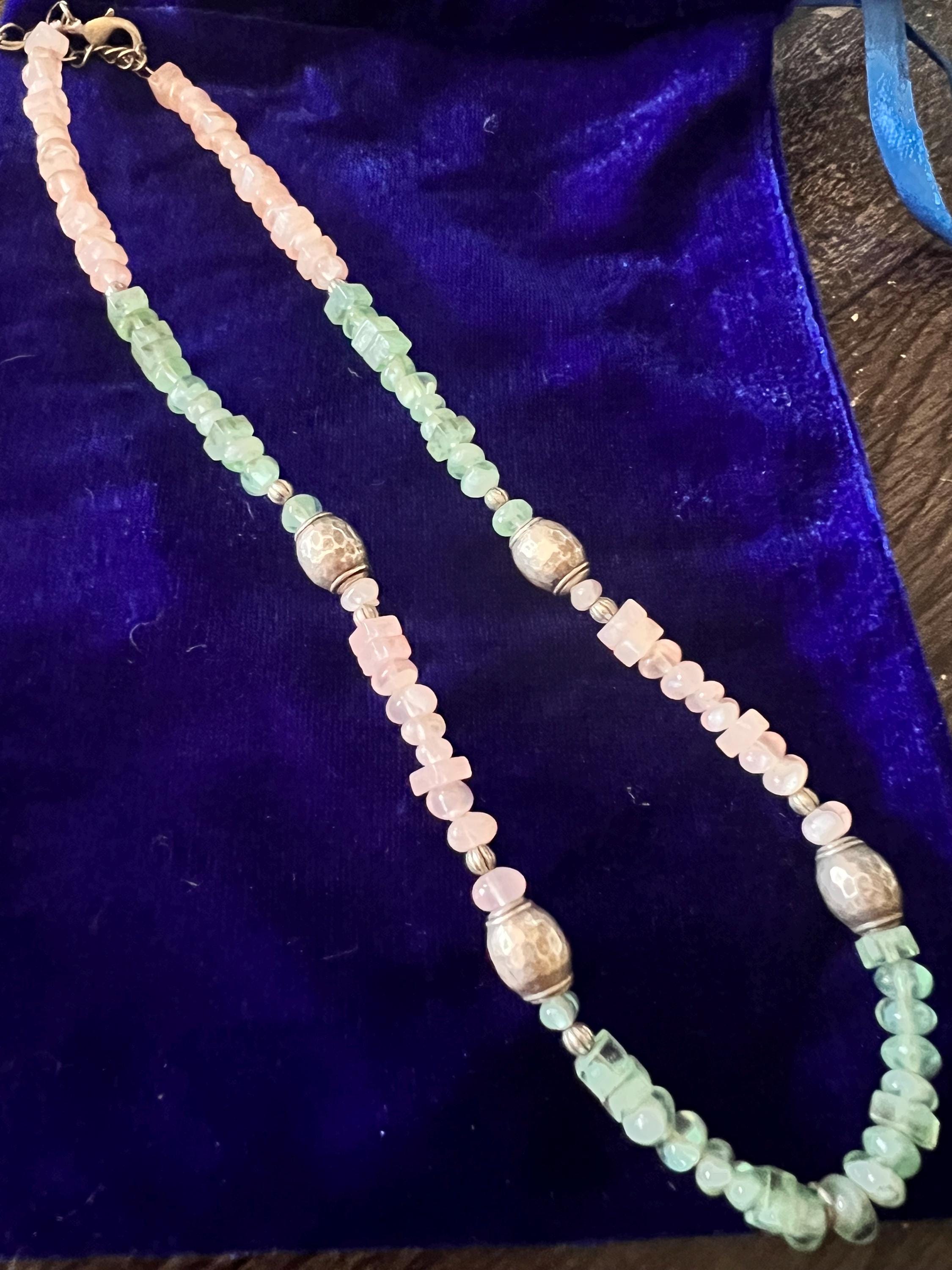 Handmade Rose Quartz & Green Aventurine Gemstone Necklace – Boho Healing Crystal Jewelry – Earthy Pastel Beaded Necklace