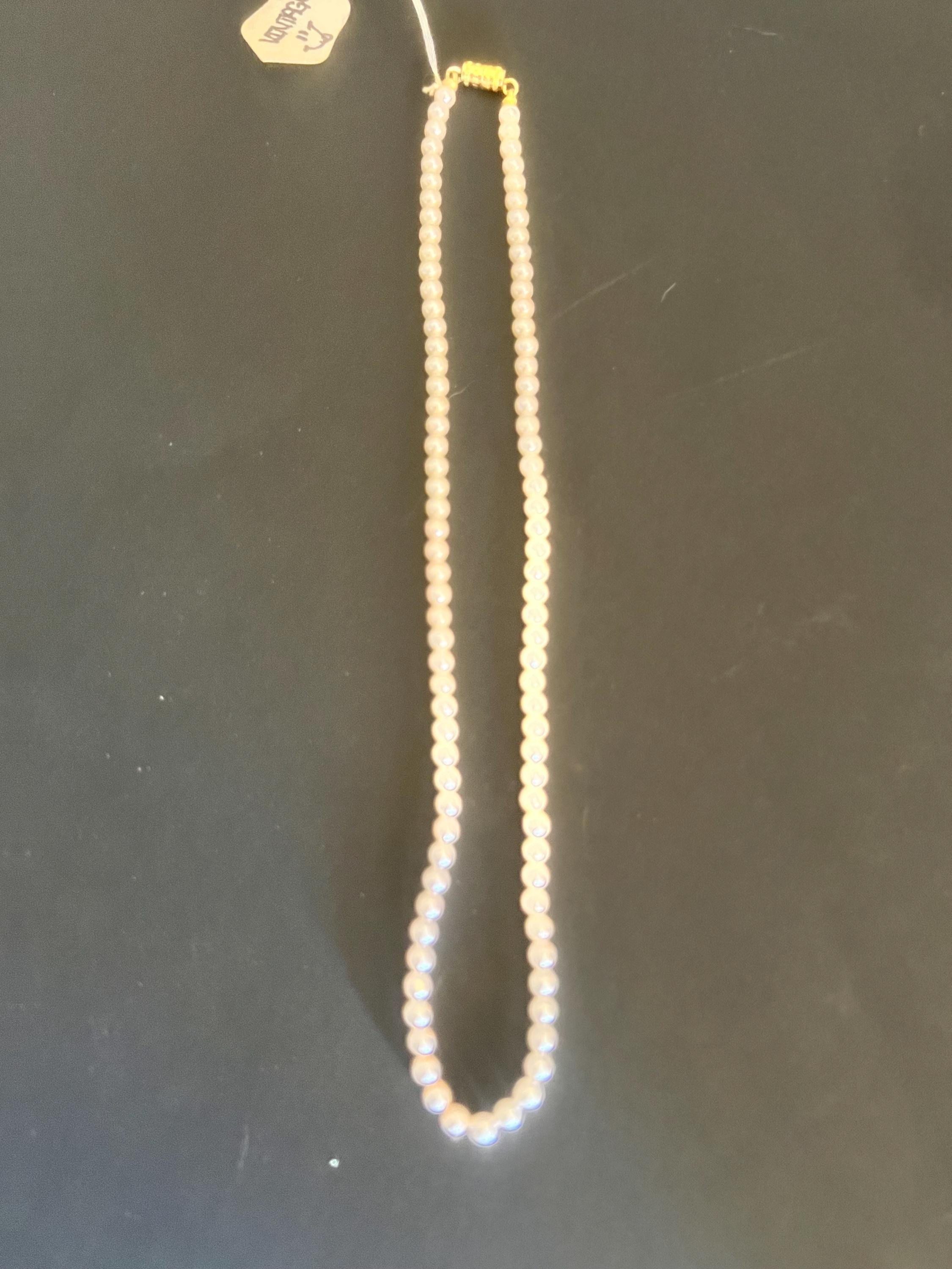 Faux Pearl Choker Necklace – Classic Single Strand – Gold Tone Clasp Vintage