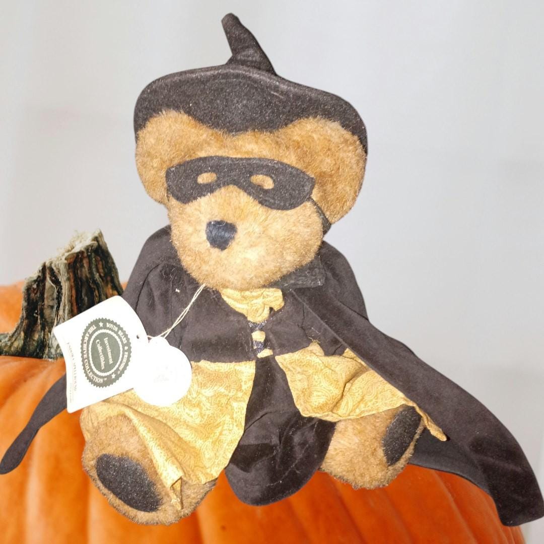 Halloween plush lot – bear in mask, 2 black cats, pumpkin & candy corn outfits