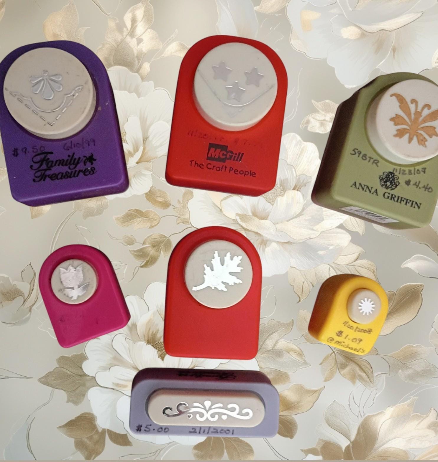 Lot of 7 craft paper punches – anna griffin, mcgill, family treasures & more...