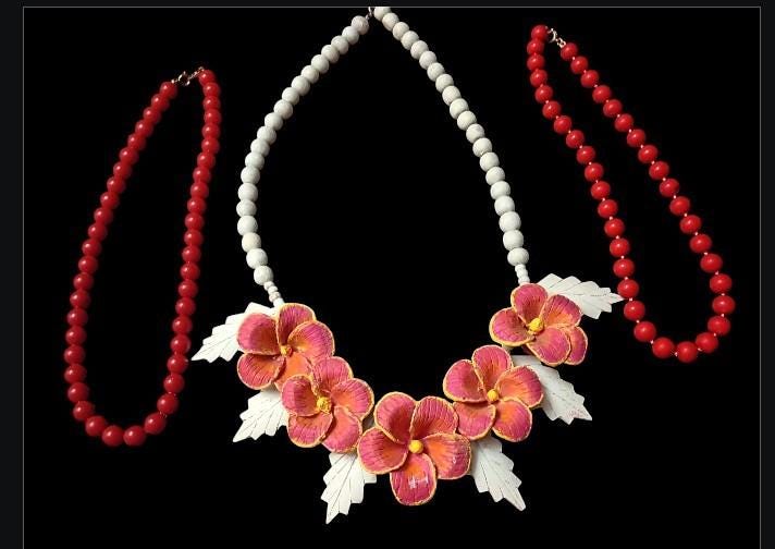 Bead strands & 1 hand-painted wooden floral....