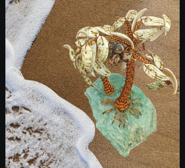 Seashell palm tree sculpture coastal beach nautical decor wire art on stone base