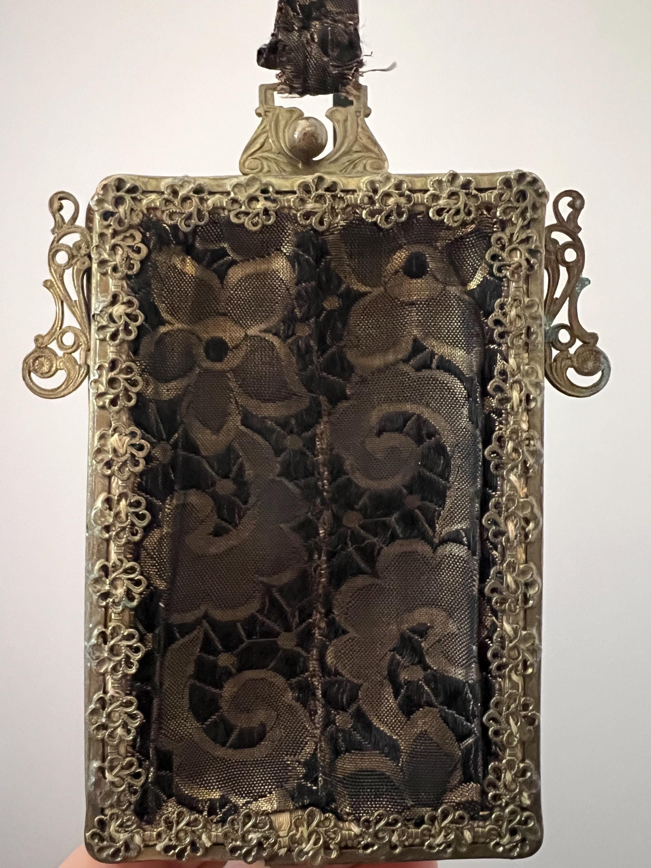 Antique victorian lace evening purse | ornate gilt frame with amber stones | black lace necessaire wristlet | late 1800s edwardian bag