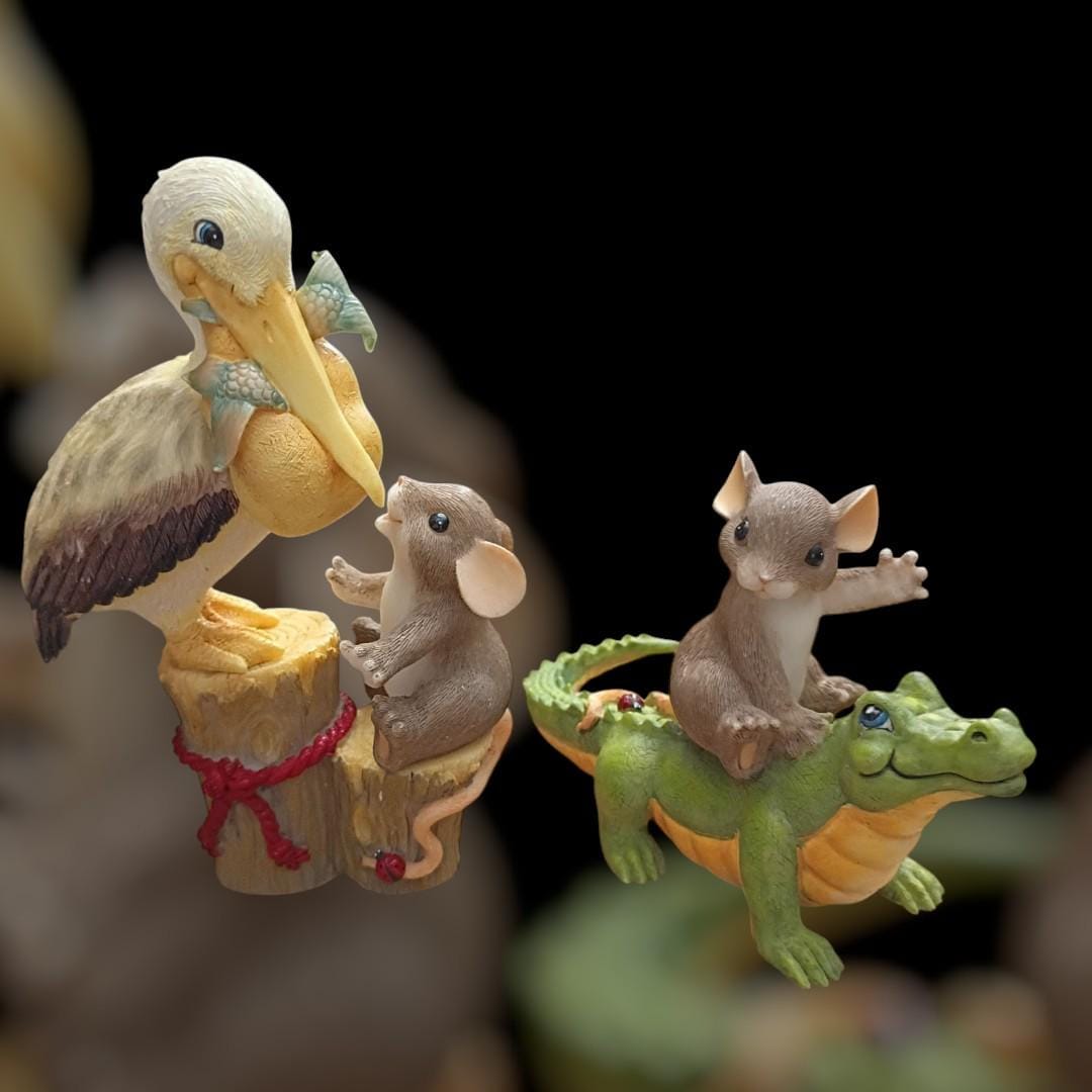 Charming tails 2-piece figurine set – mouse riding alligator & mouse with...