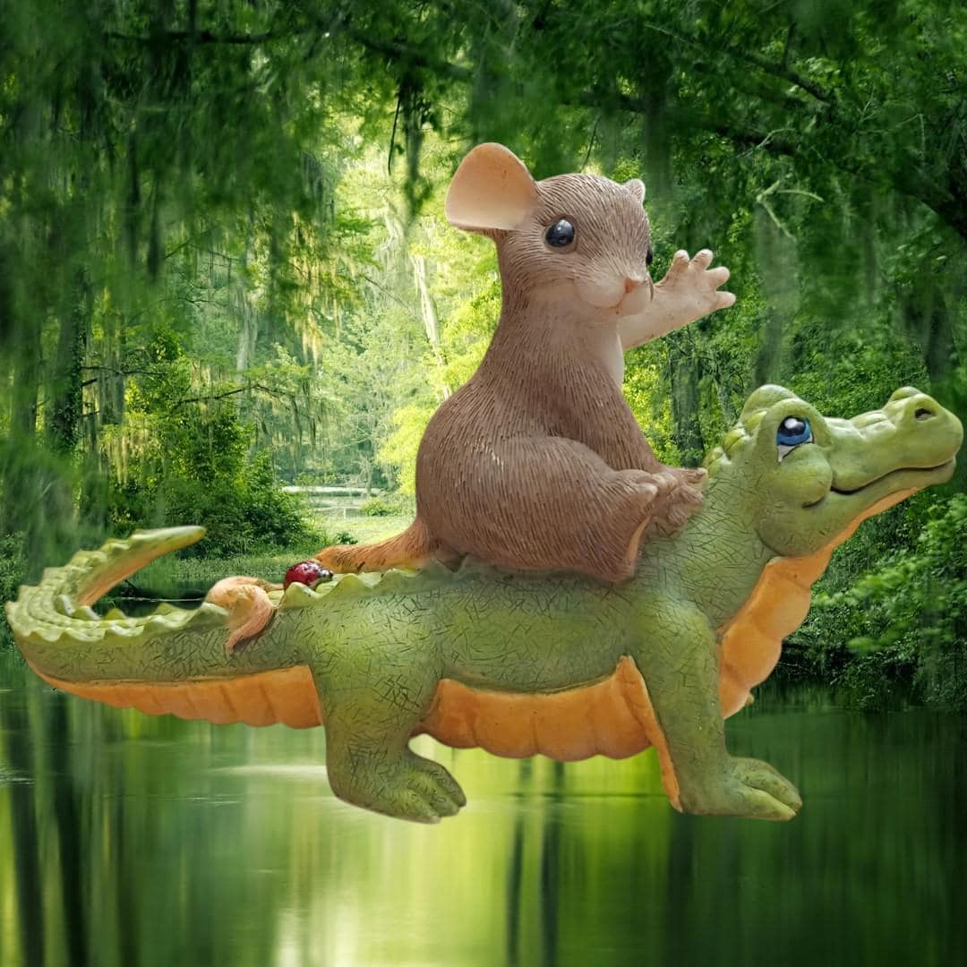 Charming tails 2-piece figurine set – mouse riding alligator & mouse with...