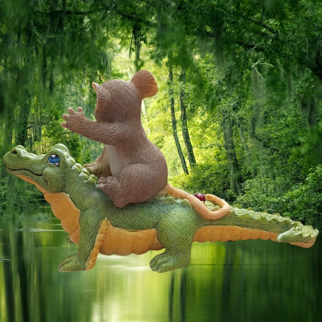 Charming tails 2-piece figurine set – mouse riding alligator & mouse with...
