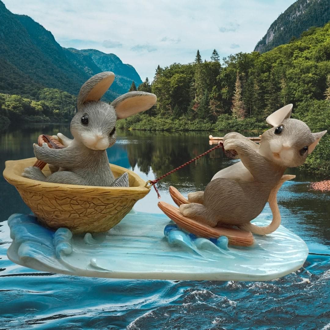 Charming tails 83/803 “a day at the lake” figurine by fitz & floyd – retired...