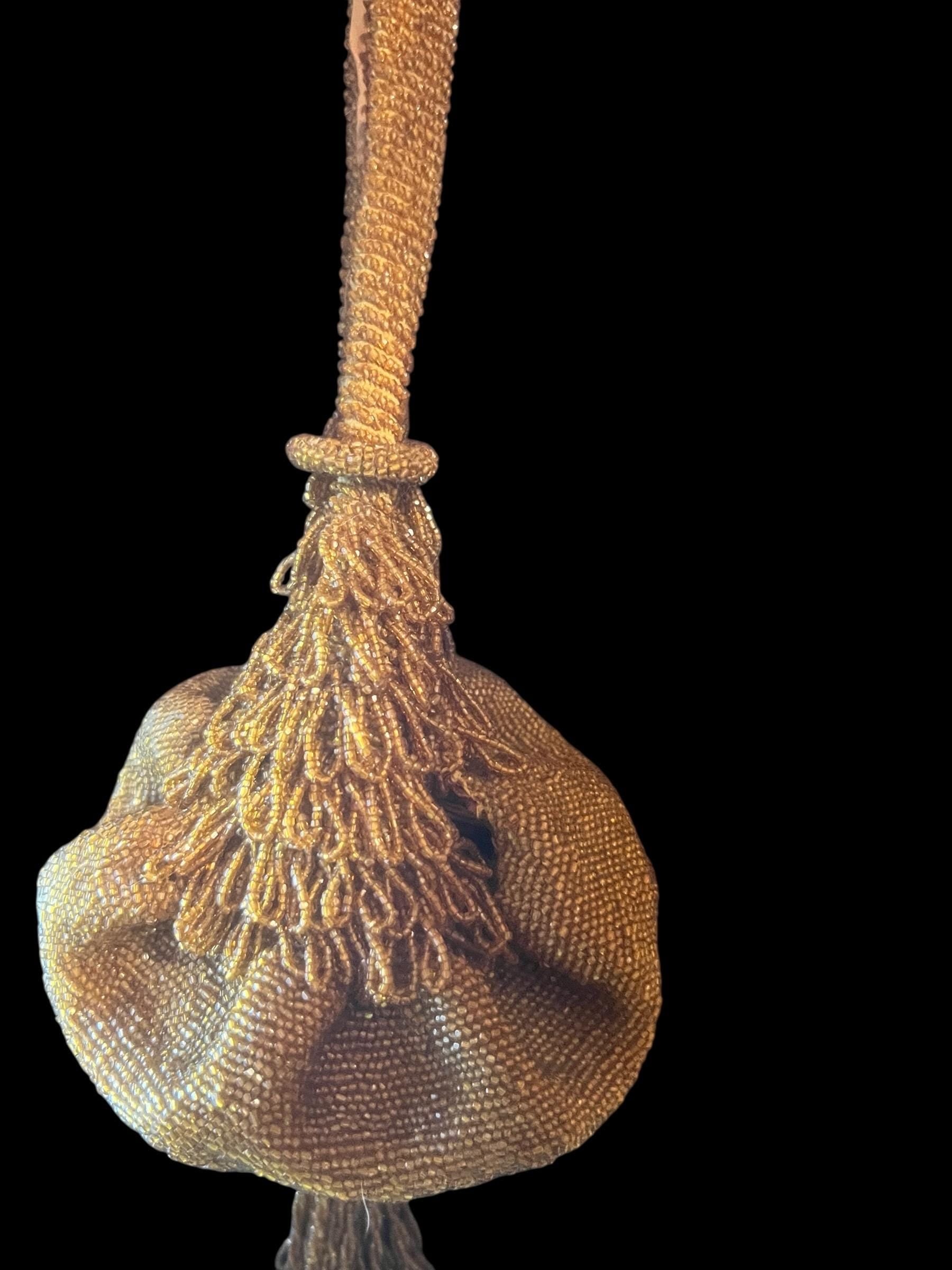 Antique beaded flapper purse – 1920s bronze seed bead drawstring bag with tassel, vintage art deco evening handbag