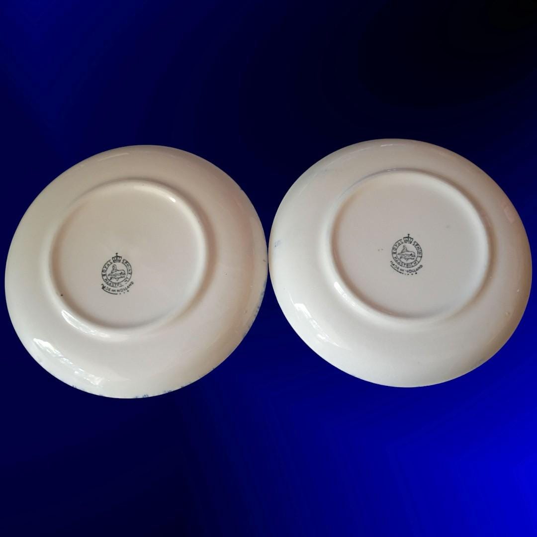 Set of 2 royal sphinx holland delft blue mini plates – absinthe tavern scene...