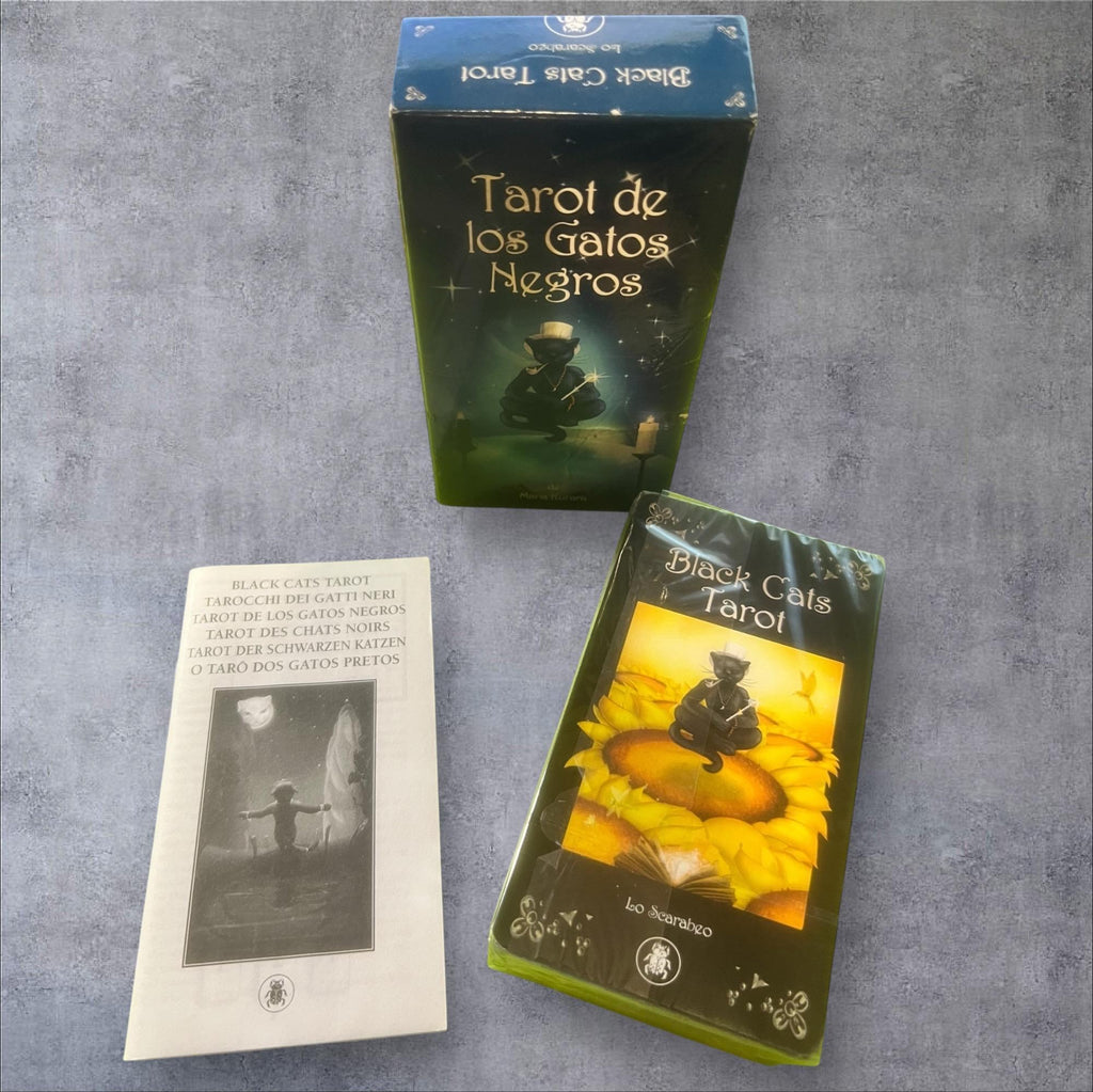 Black cats tarot deck – 78 cards + guidebook – lo scarabeo – mystical cat divination made in italy