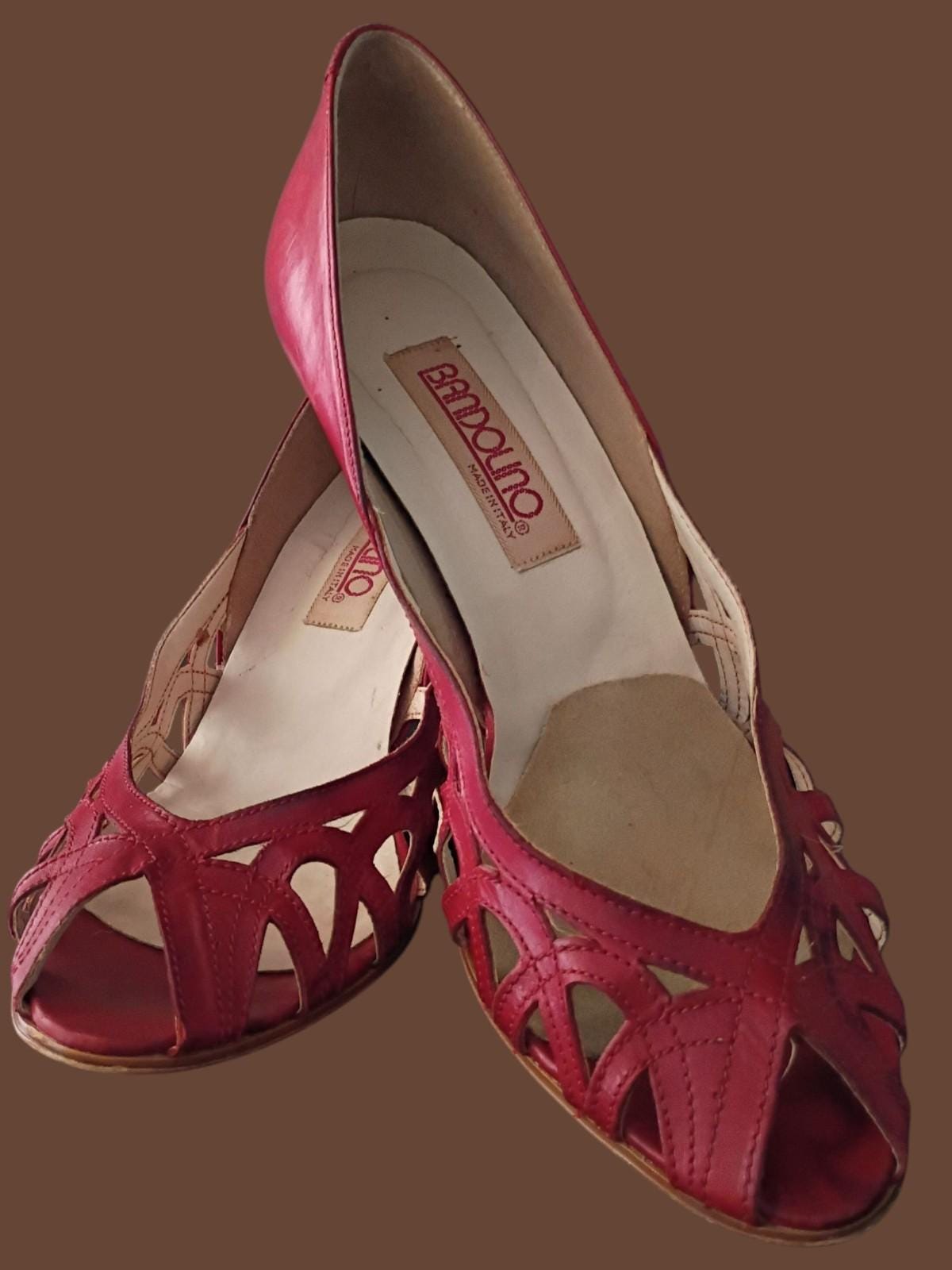 Bandolino red leather peep toe heels 7.5m made in italy cutout mid heel pumps**