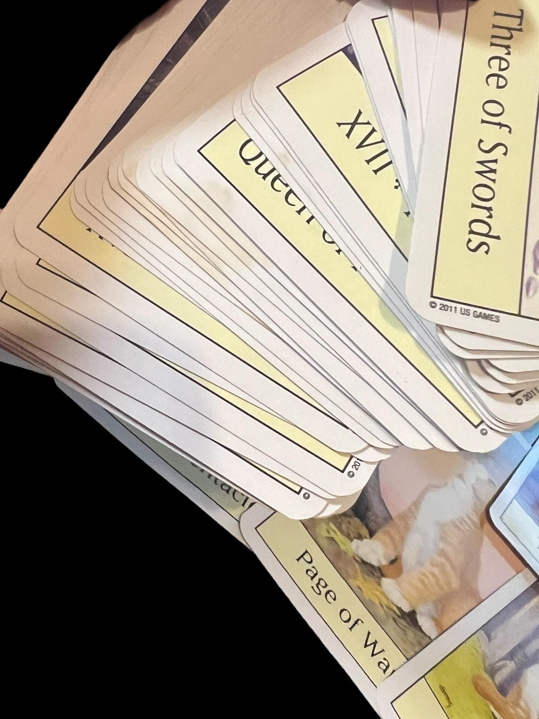 Cat’s Eye Tarot Deck  by Debra M. Givin, DVM (2011)  Complete 78 Cards and Guidebook  U.S. Games Systems