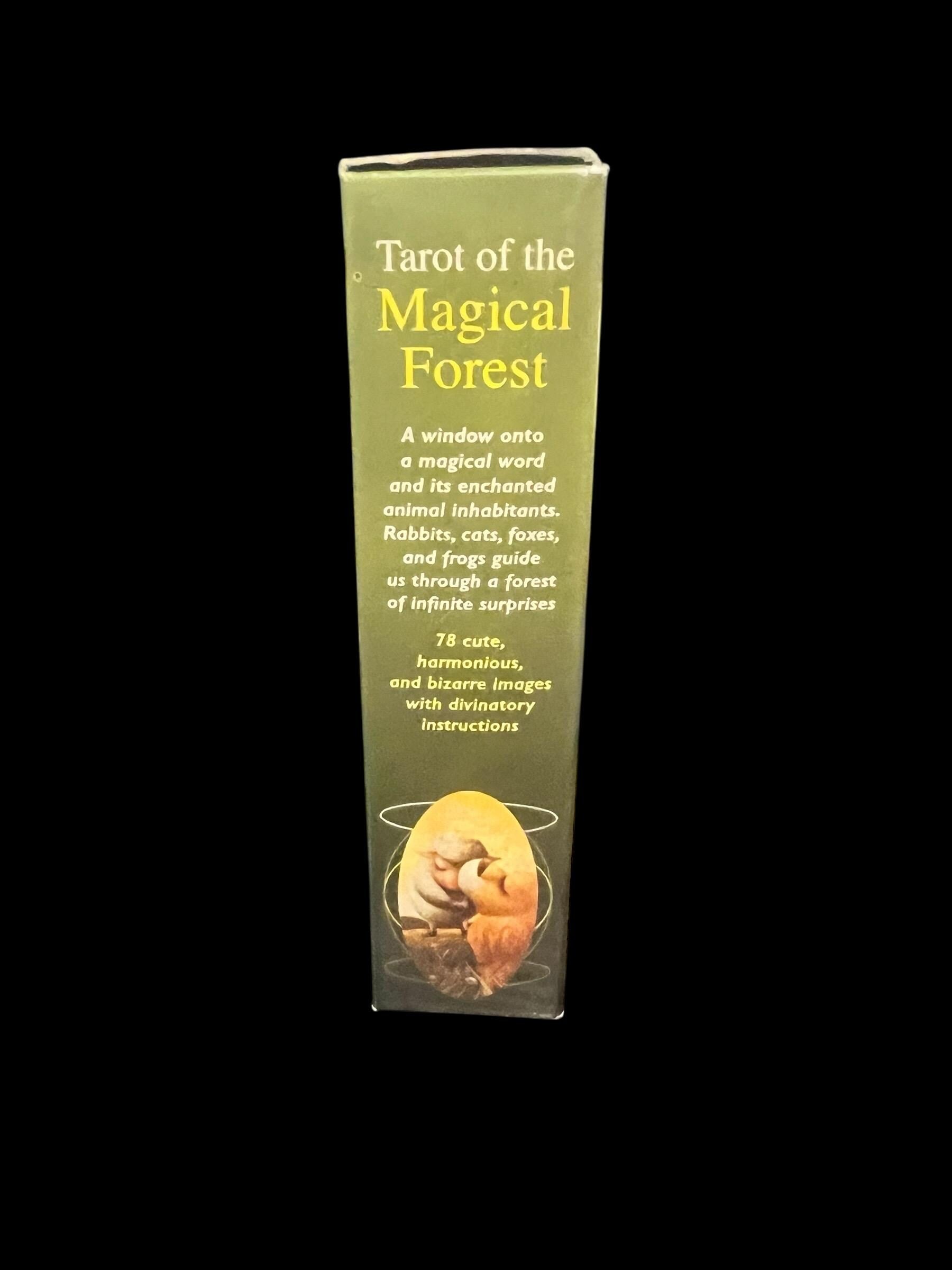 Made in Italy Tarot of the Magical Forest – Lo Scarabeo – 78 Card Deck + Guidebook – Surreal Animal Tarot – Made in Italy Rare collectors