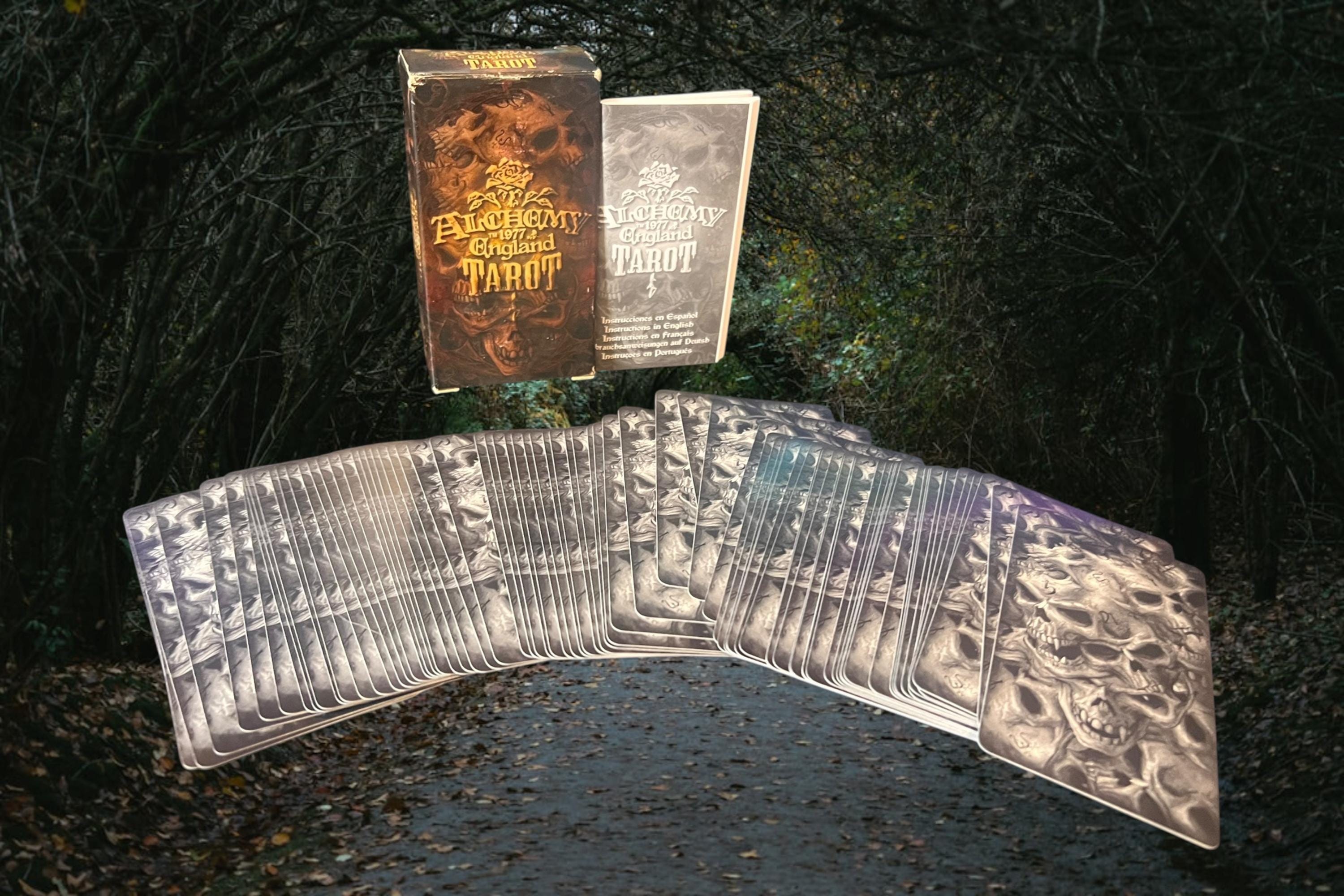 Alchemy 1977 England Tarot Deck Gothic Tarot Cards Fournier Dark Fantasy Occult Witchcraft Divination Collectible made in Spain hard to find
