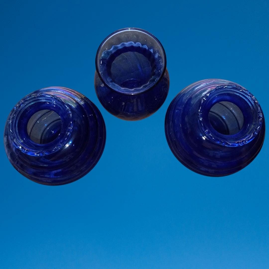 Lot of 3 vintage cobalt blue glass vases – ribbed & curved design –...