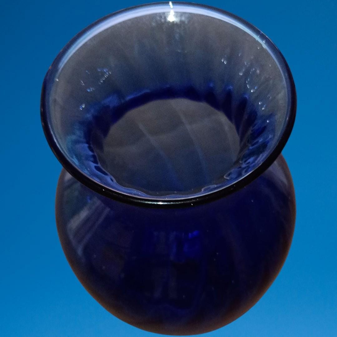 Lot of 3 vintage cobalt blue glass vases – ribbed & curved design –...