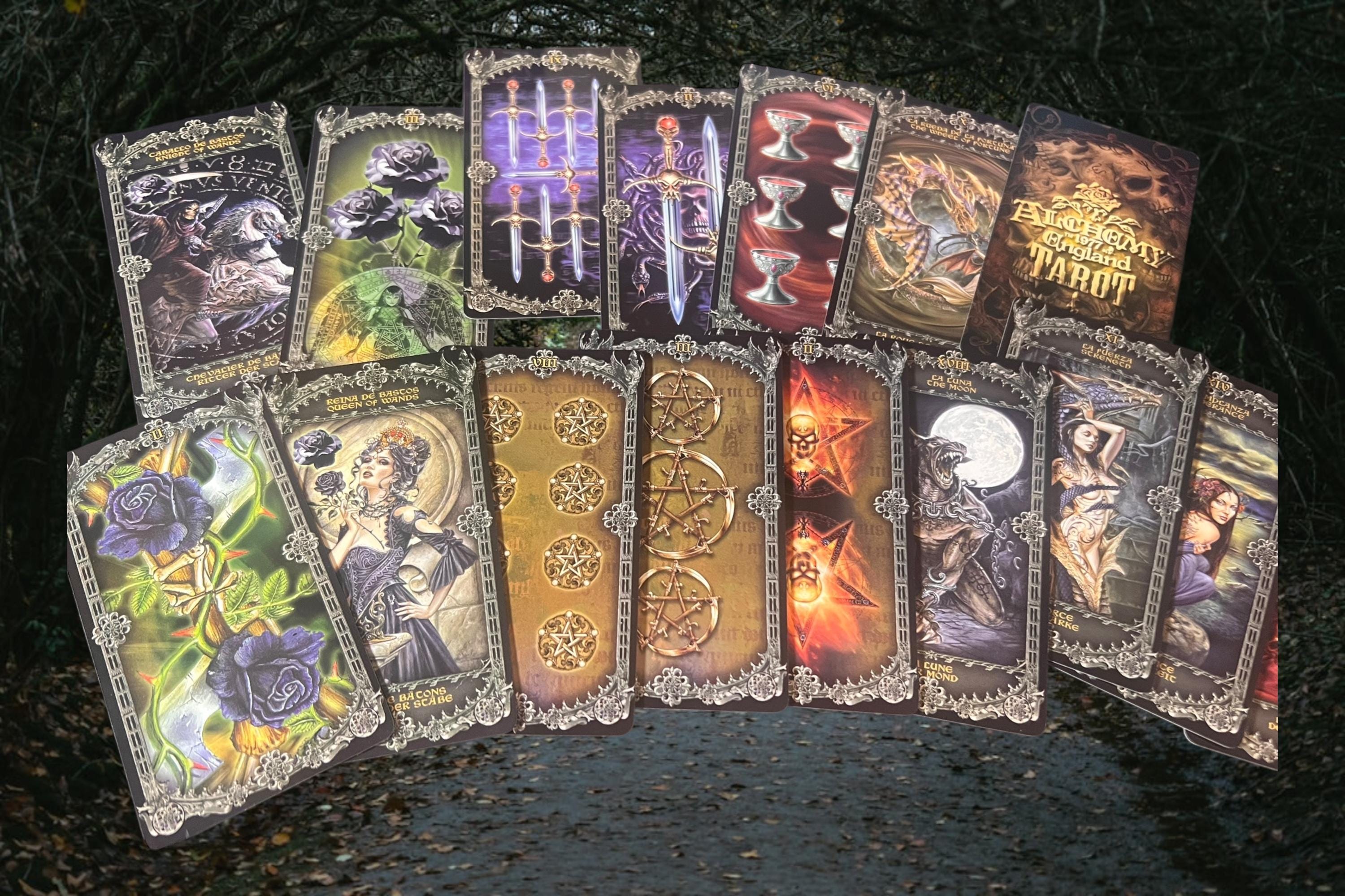 Alchemy 1977 England Tarot Deck Gothic Tarot Cards Fournier Dark Fantasy Occult Witchcraft Divination Collectible made in Spain hard to find