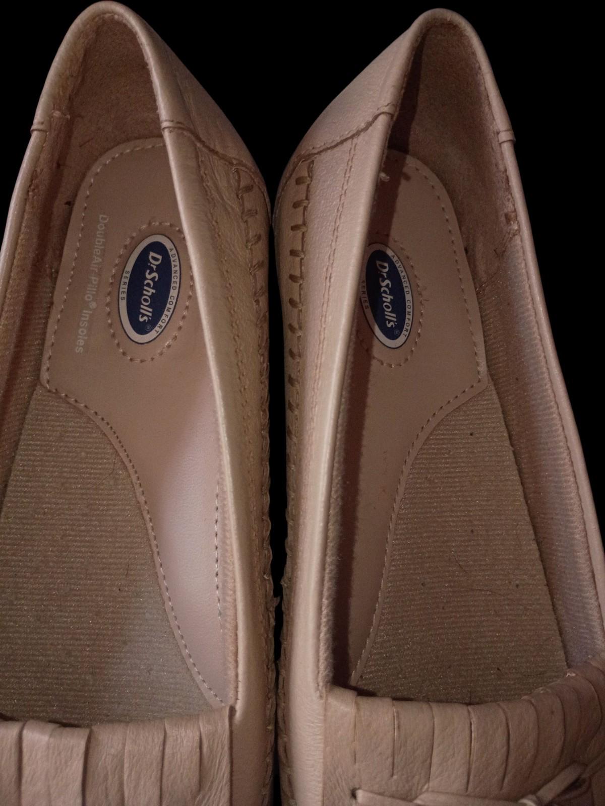Dr. scholl’s women’s loafers size 6.5m beige leather tassel moccasins comfort...