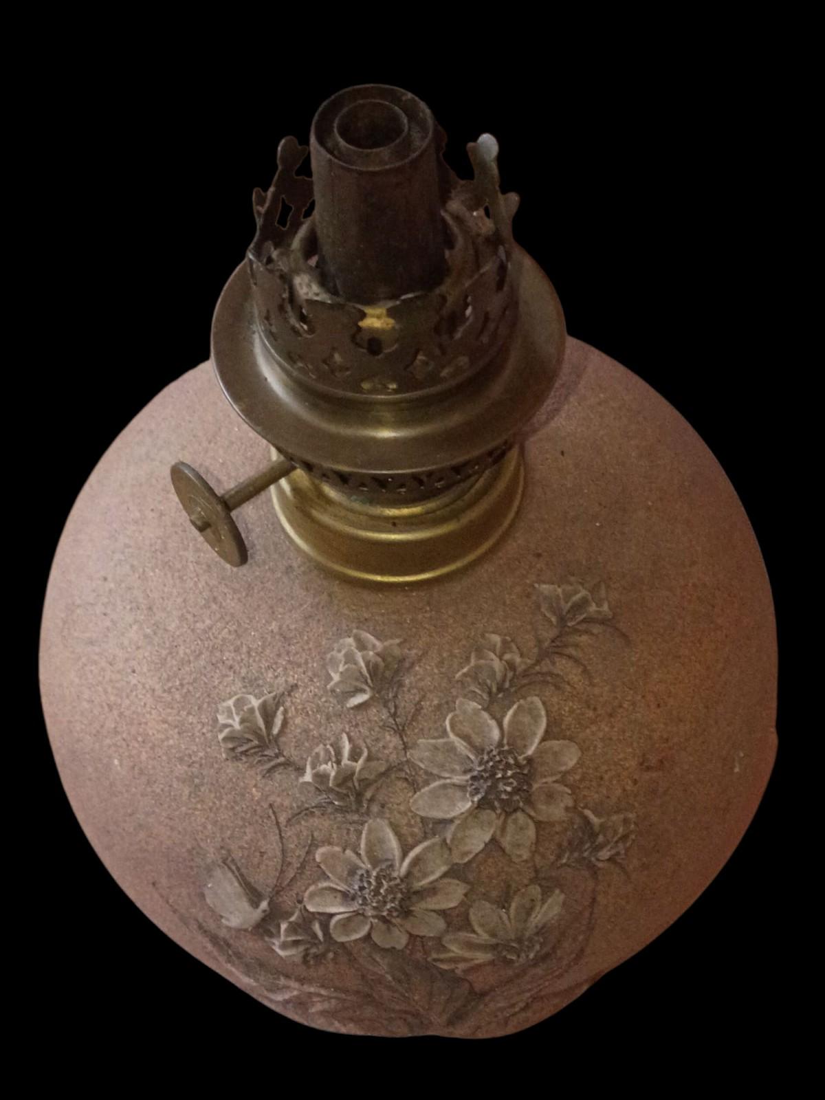 Antique oil lamp with brass burner – hand painted floral motif – vintage home...