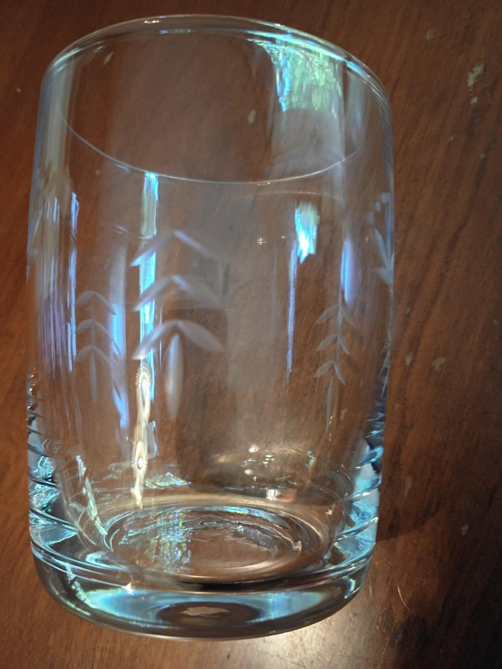 Set of 2 vintage etched glass tumblers – 4.5" tall x 3.5" wide – clear...