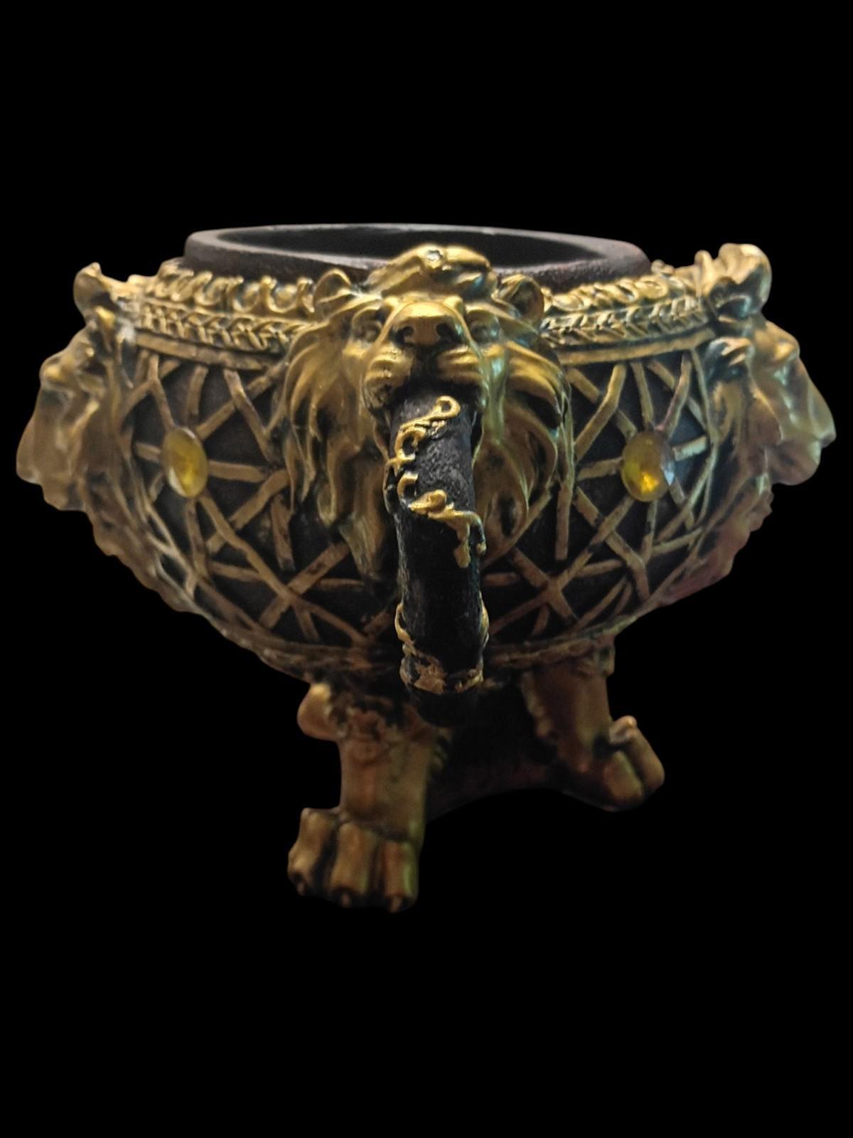 Regal lion head chalice goblet – gold & black medieval fantasy decorboost...