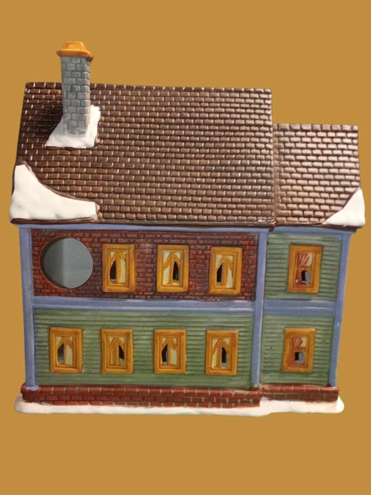 Holiday traditions 8.5" lighted porcelain house with box, cord & new bulb –...