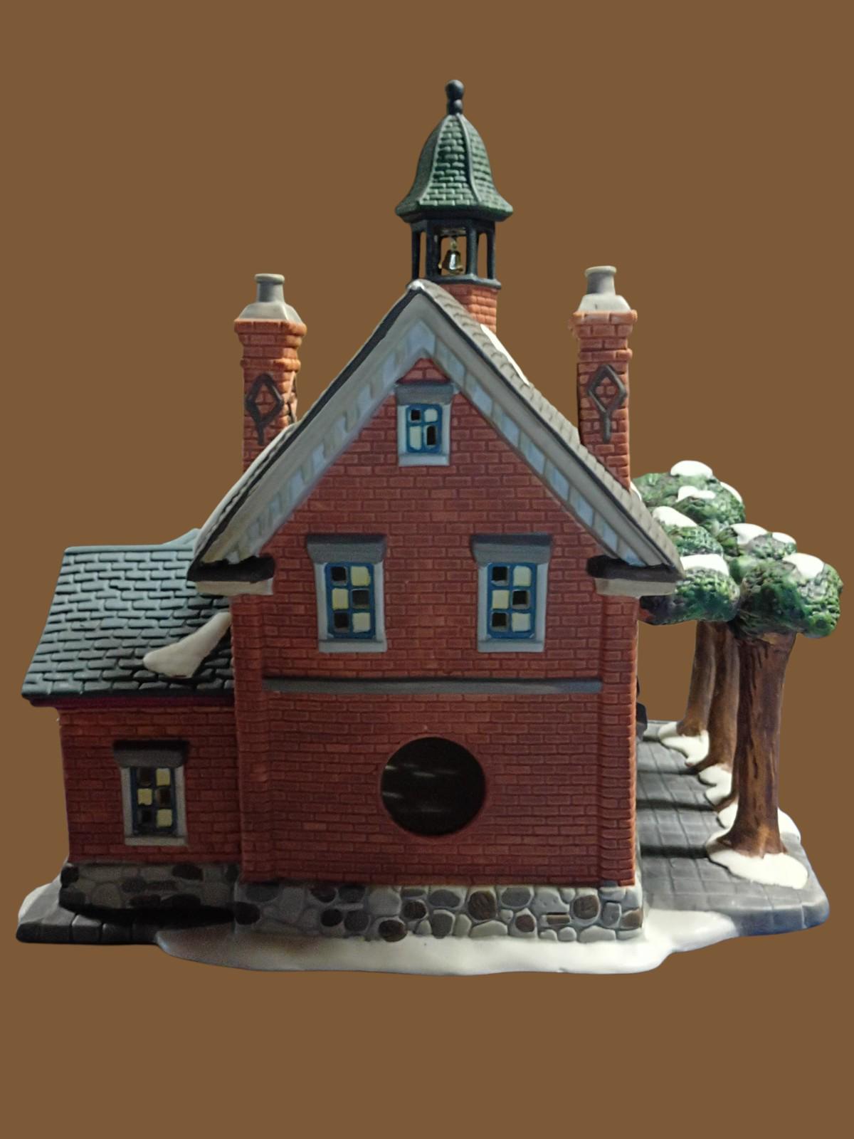 Heartland valley village “glen arbor school” lighted house | limited edition...
