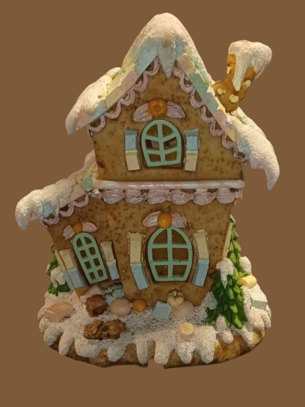 Gingerbread house & clear acrylic light-up christmas tree set | holiday village